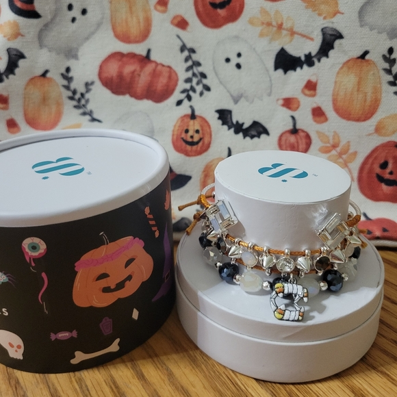 Bomb party Halloween "shimmering candy fangs" - Picture 5 of 5